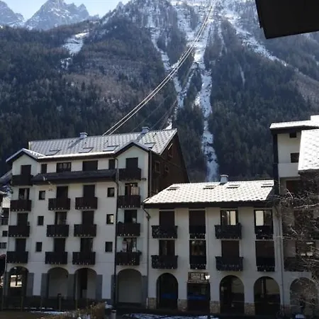 A Real Cocoon In The Center Of Chamonix